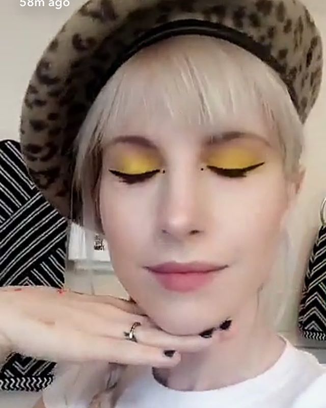 hayley williams makeup tutorial